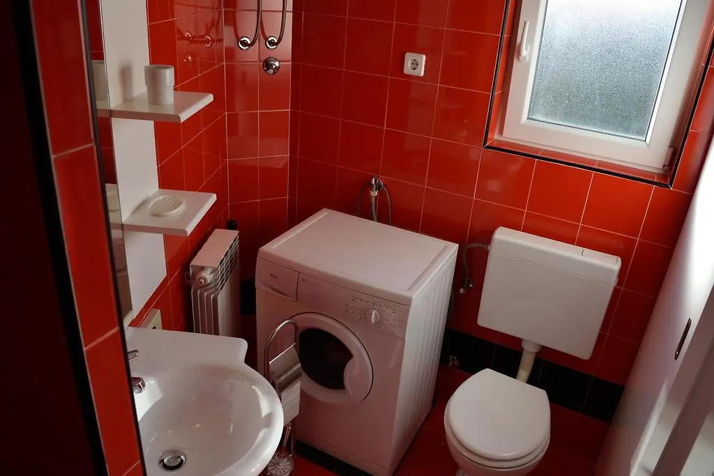 Aurelia Apartment Ližnjan