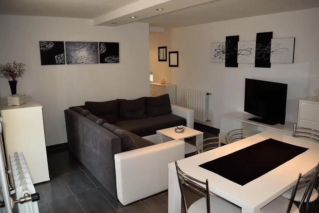 Aurelia Apartment Ližnjan