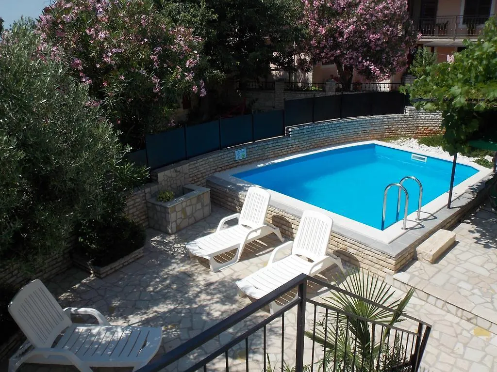 Aurelia Apartment Ližnjan Kroatien